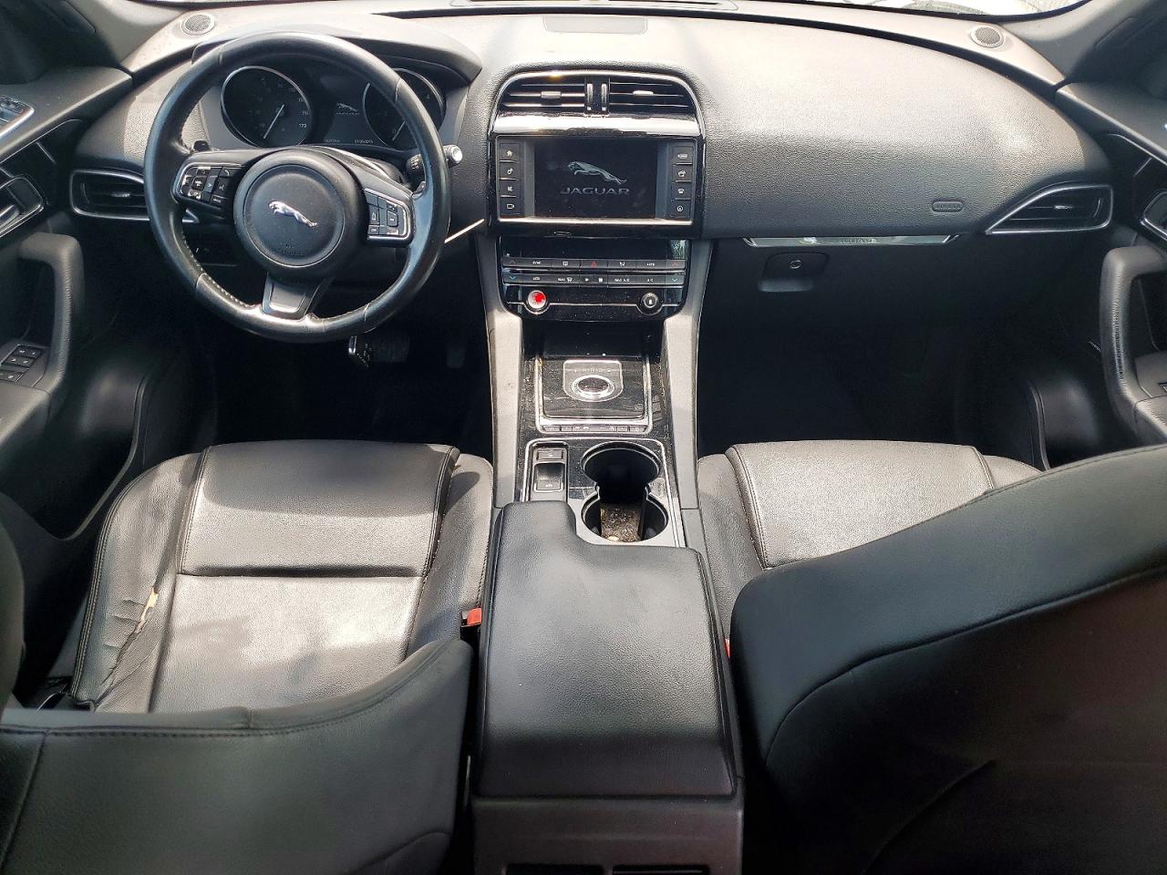 Jaguar F-PACE Premium