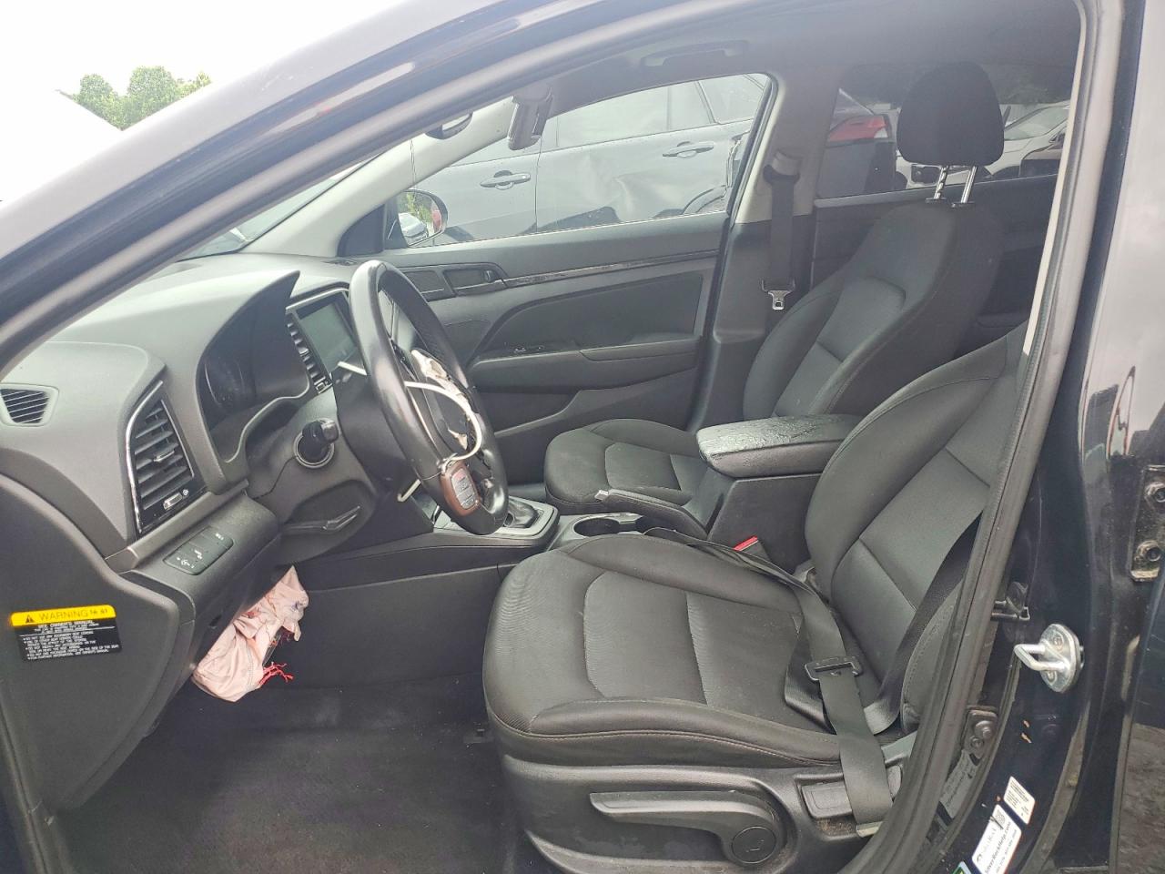 Hyundai ELANTRA Value Edition