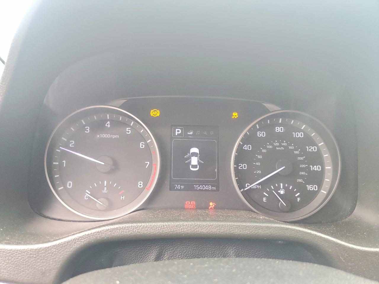 Hyundai ELANTRA Value Edition