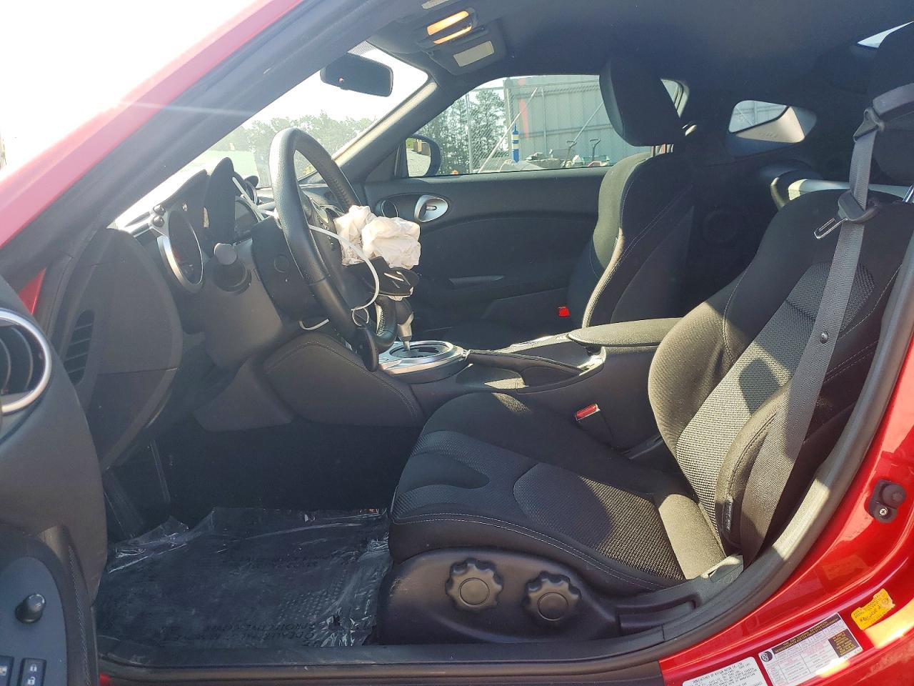 Nissan 370Z Base