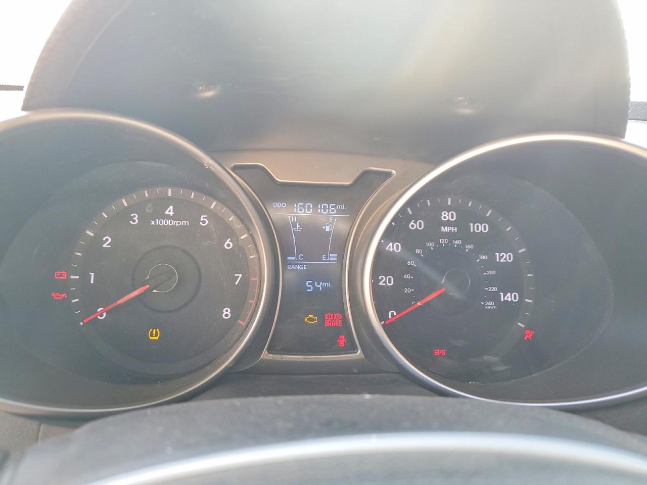 Hyundai VELOSTER Base