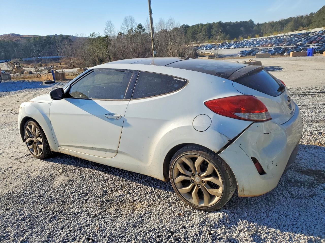 Hyundai VELOSTER Base