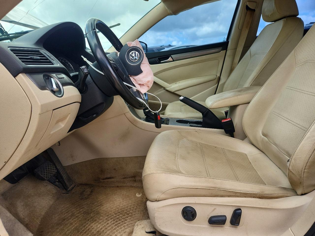 Volkswagen Passat Se