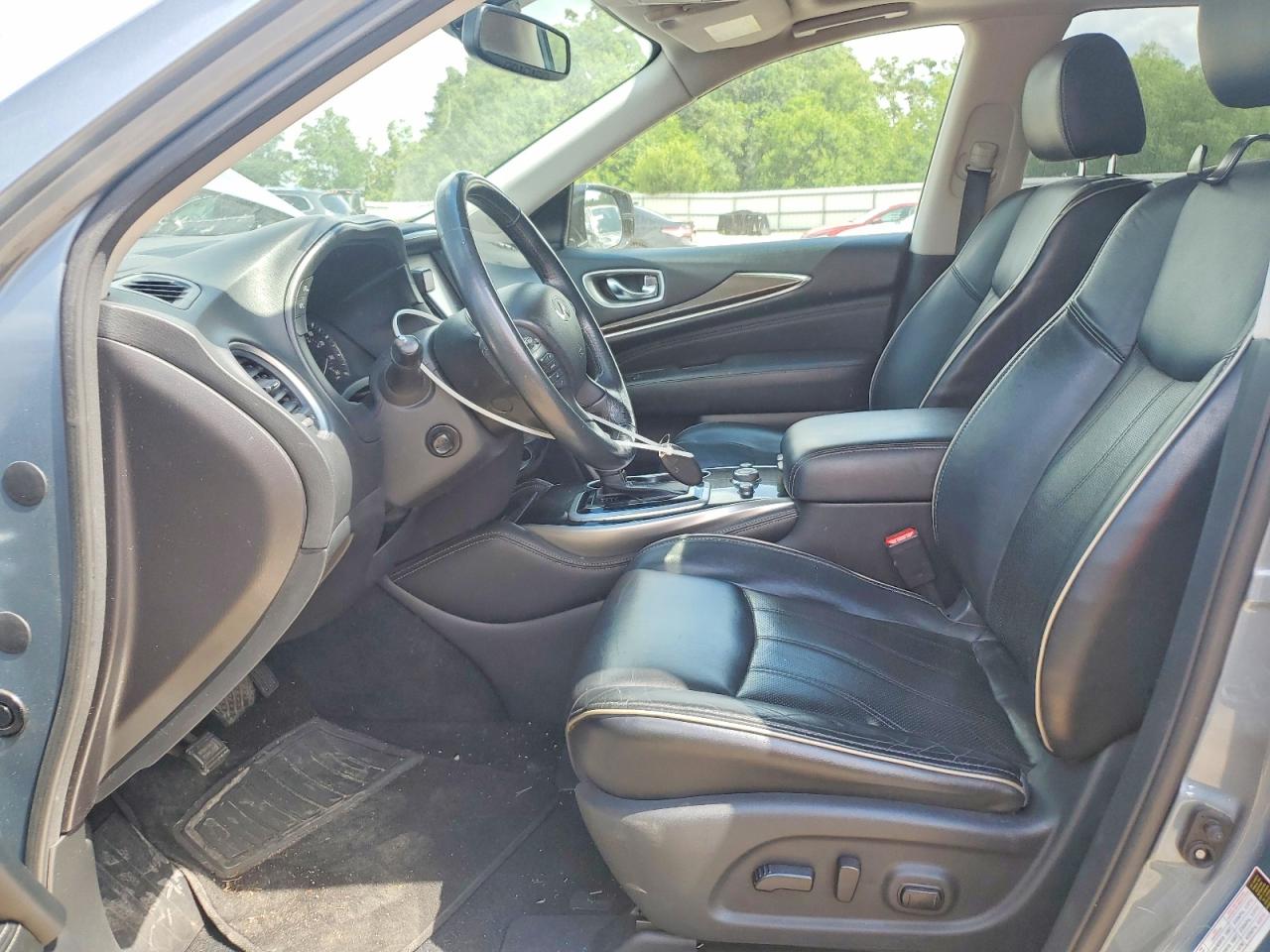 INFINITI Qx Base