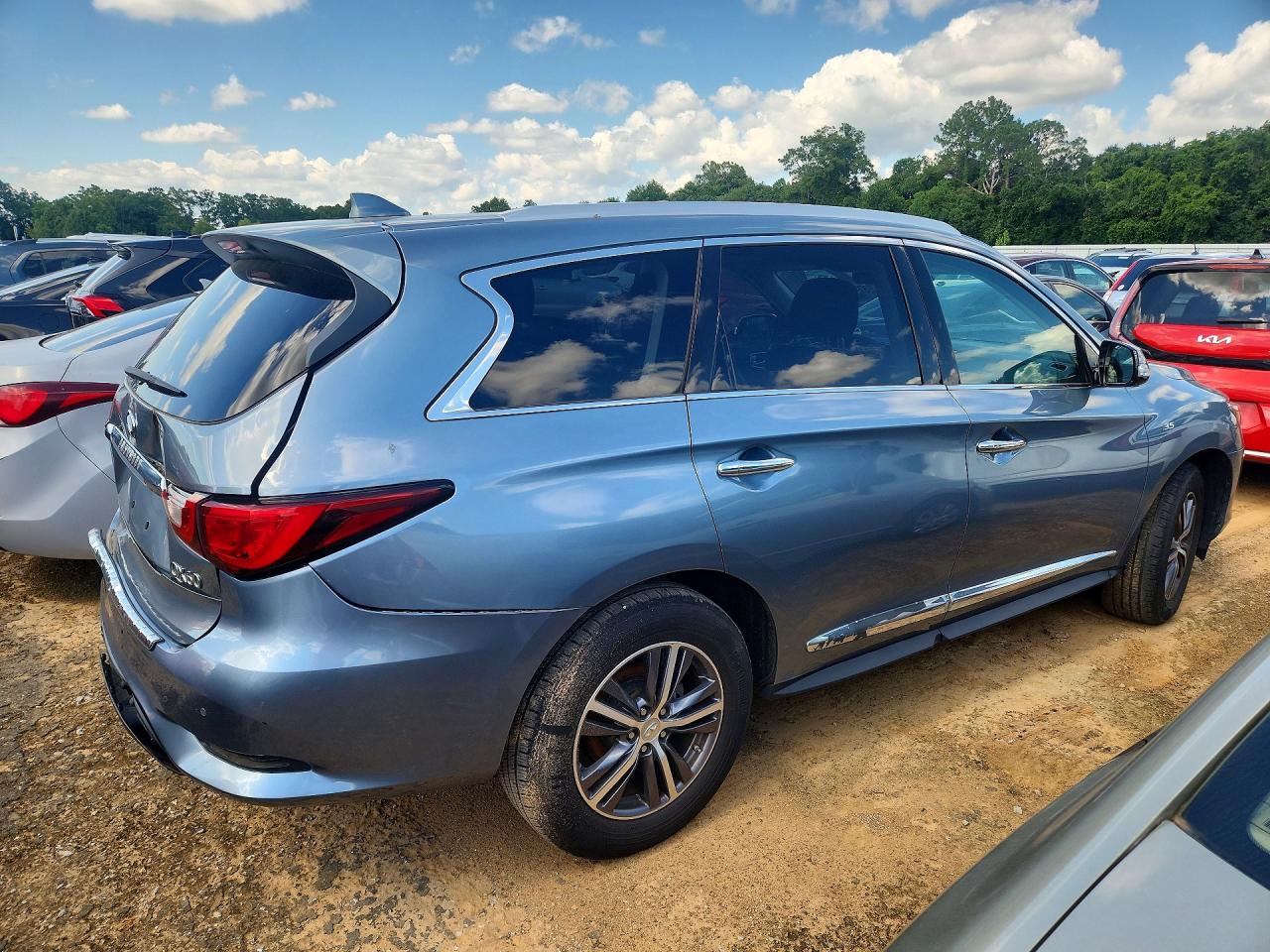 INFINITI Qx Base