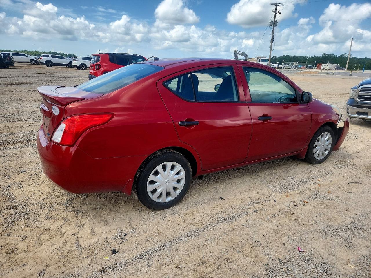 Nissan Versa 1.6 S