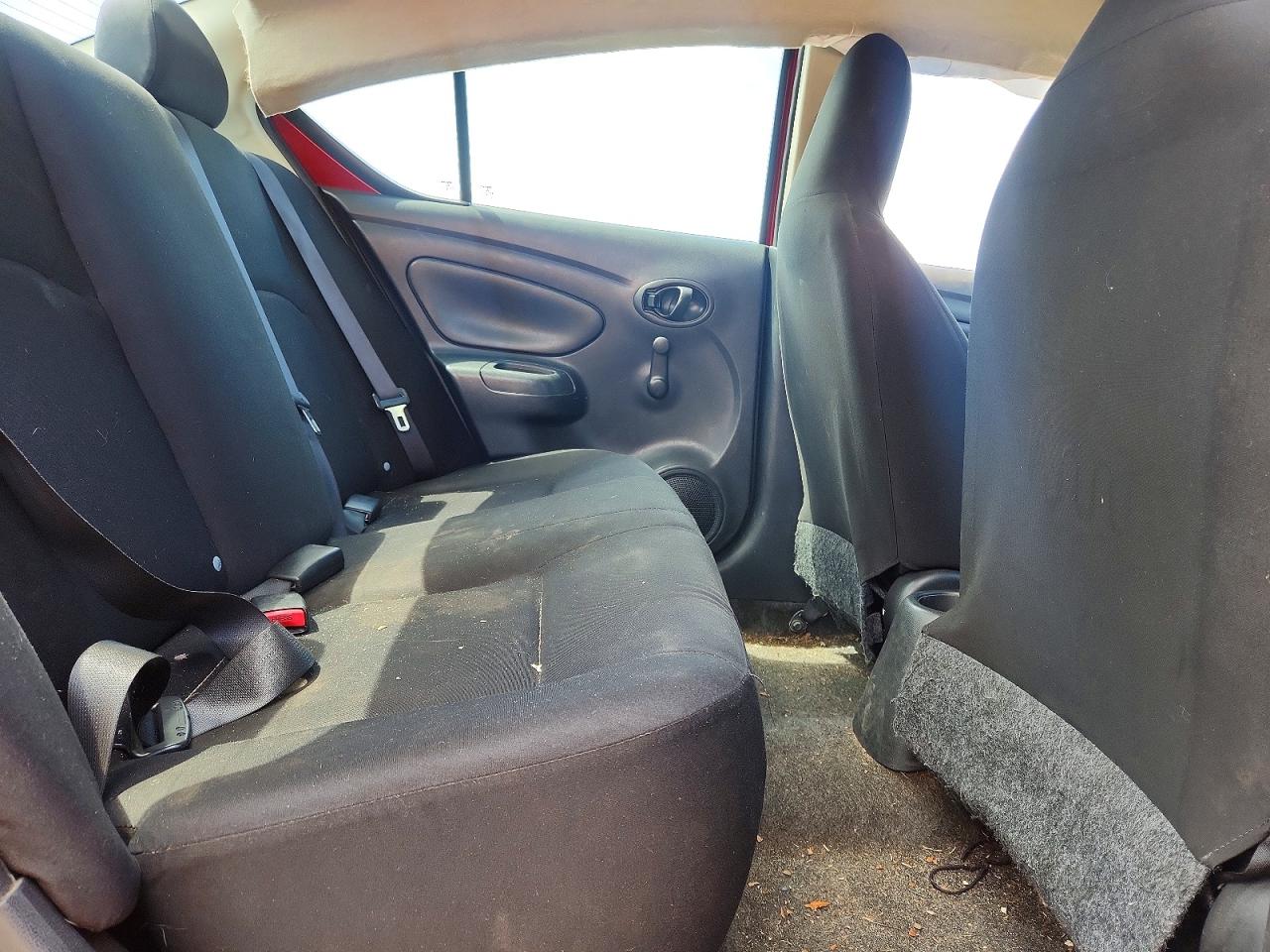 Nissan Versa 1.6 S