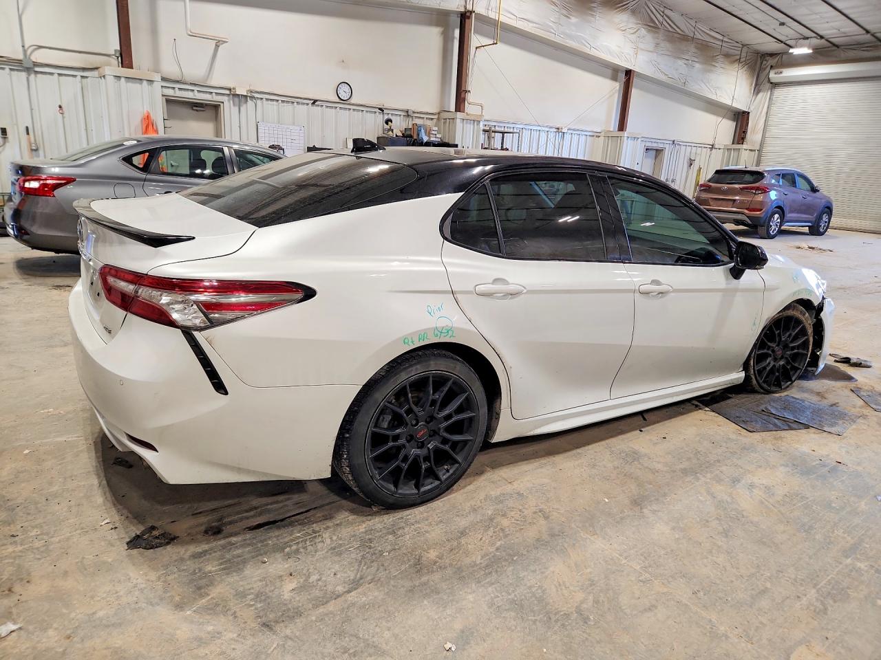 Toyota Camry Xse V6