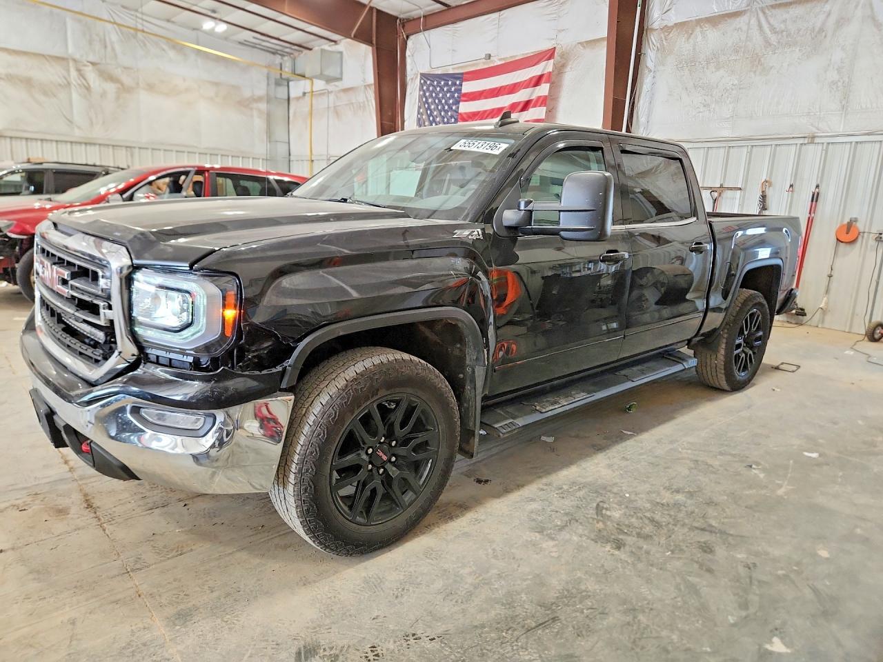 Salvage GMC Sierra Image