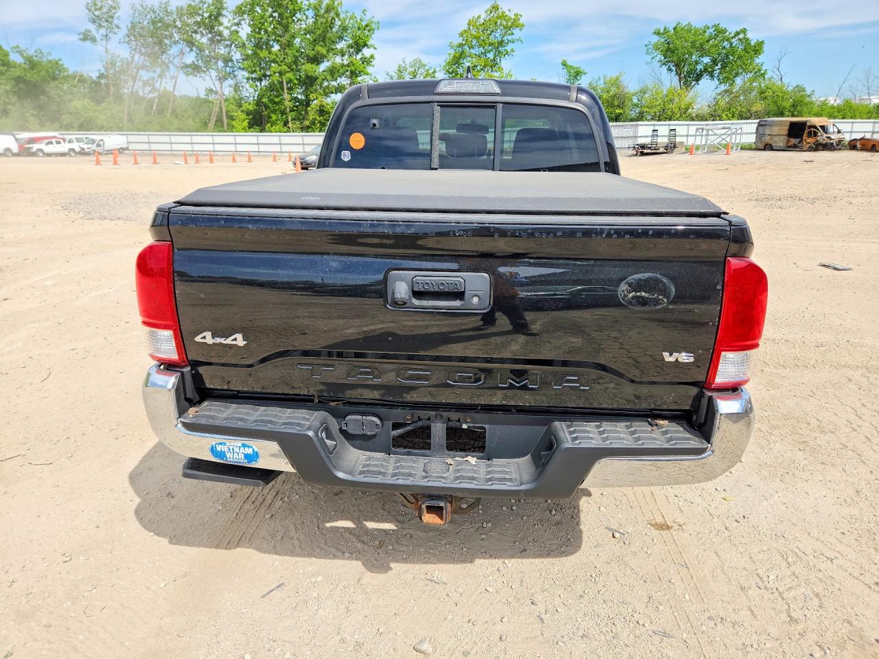 Toyota Tacoma Sr5 V6