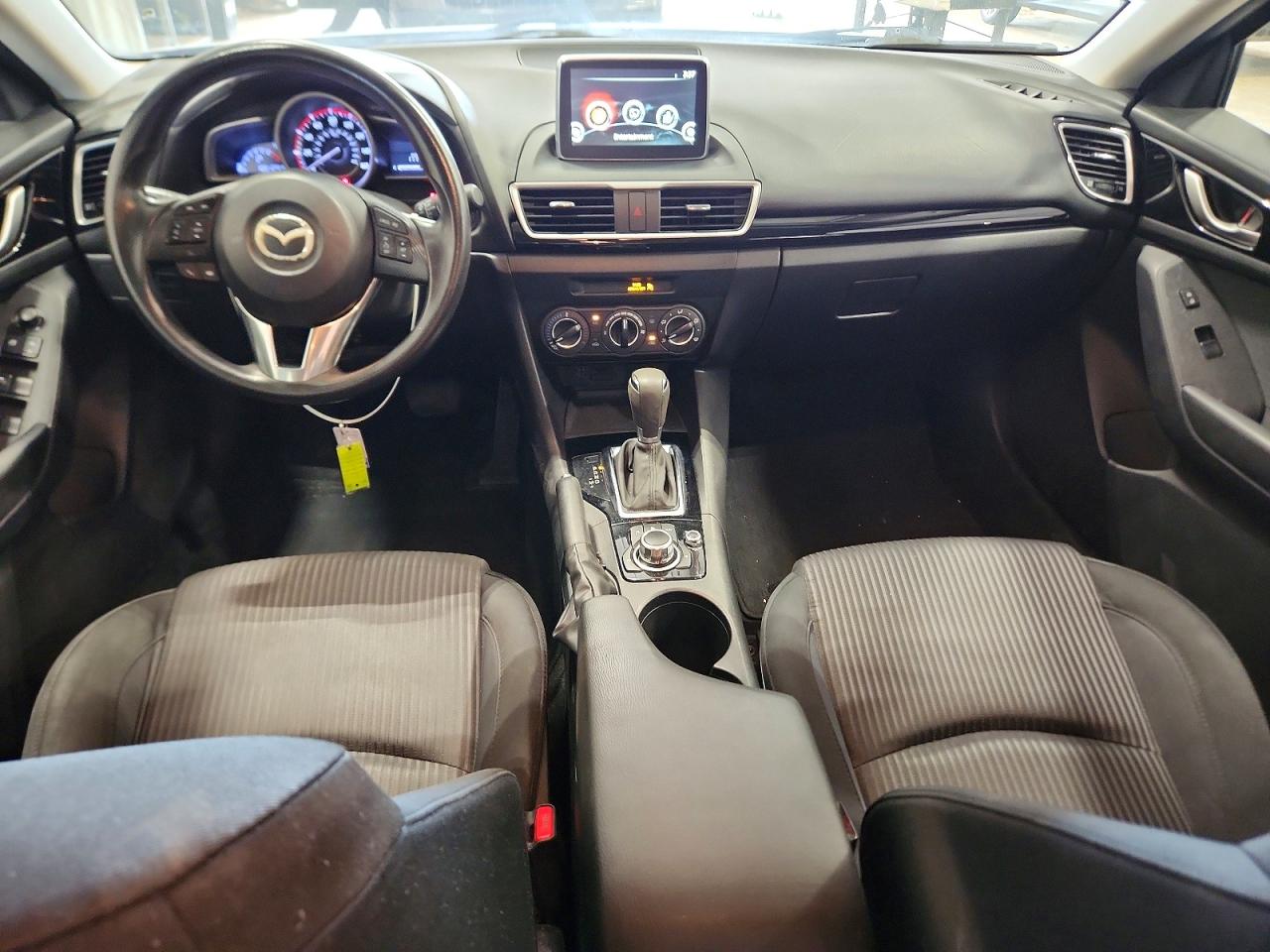 Mazda 3 Sport