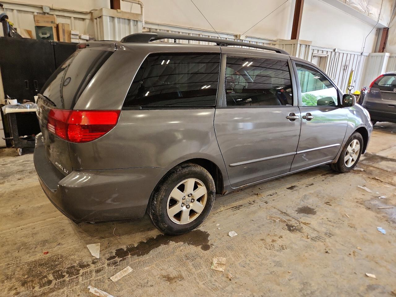Toyota Sienna Xle 7 Passenger