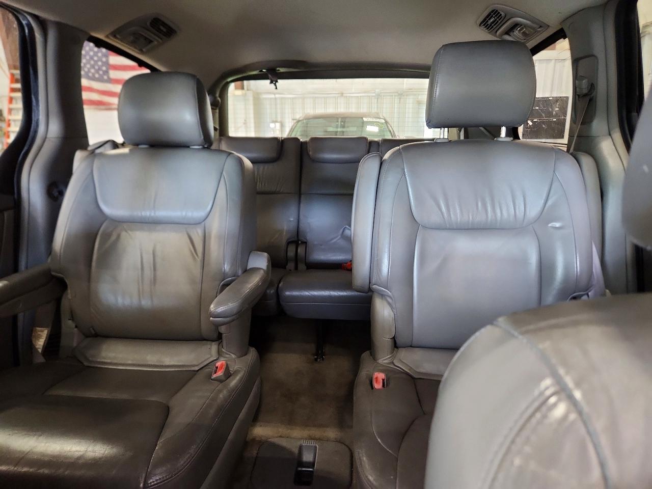 Toyota Sienna Xle 7 Passenger