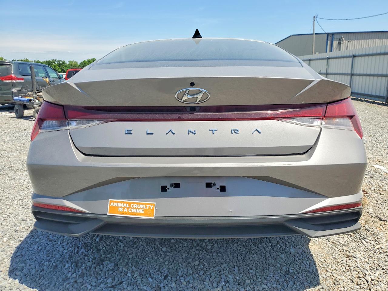 Hyundai ELANTRA Sel