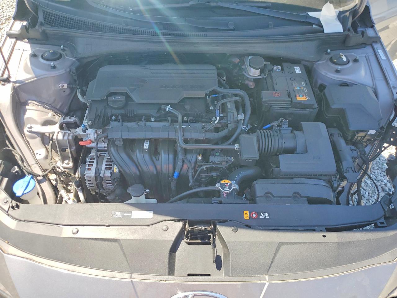 Hyundai ELANTRA Sel