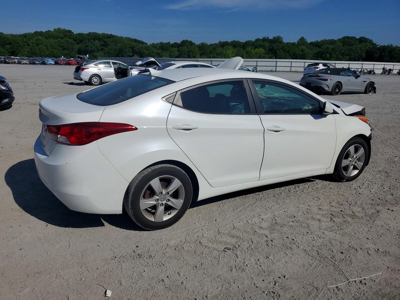 Hyundai ELANTRA Gls