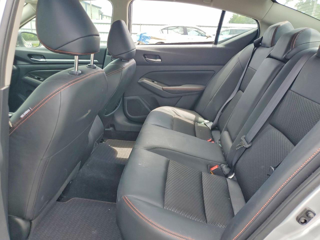 Nissan Altima Sr