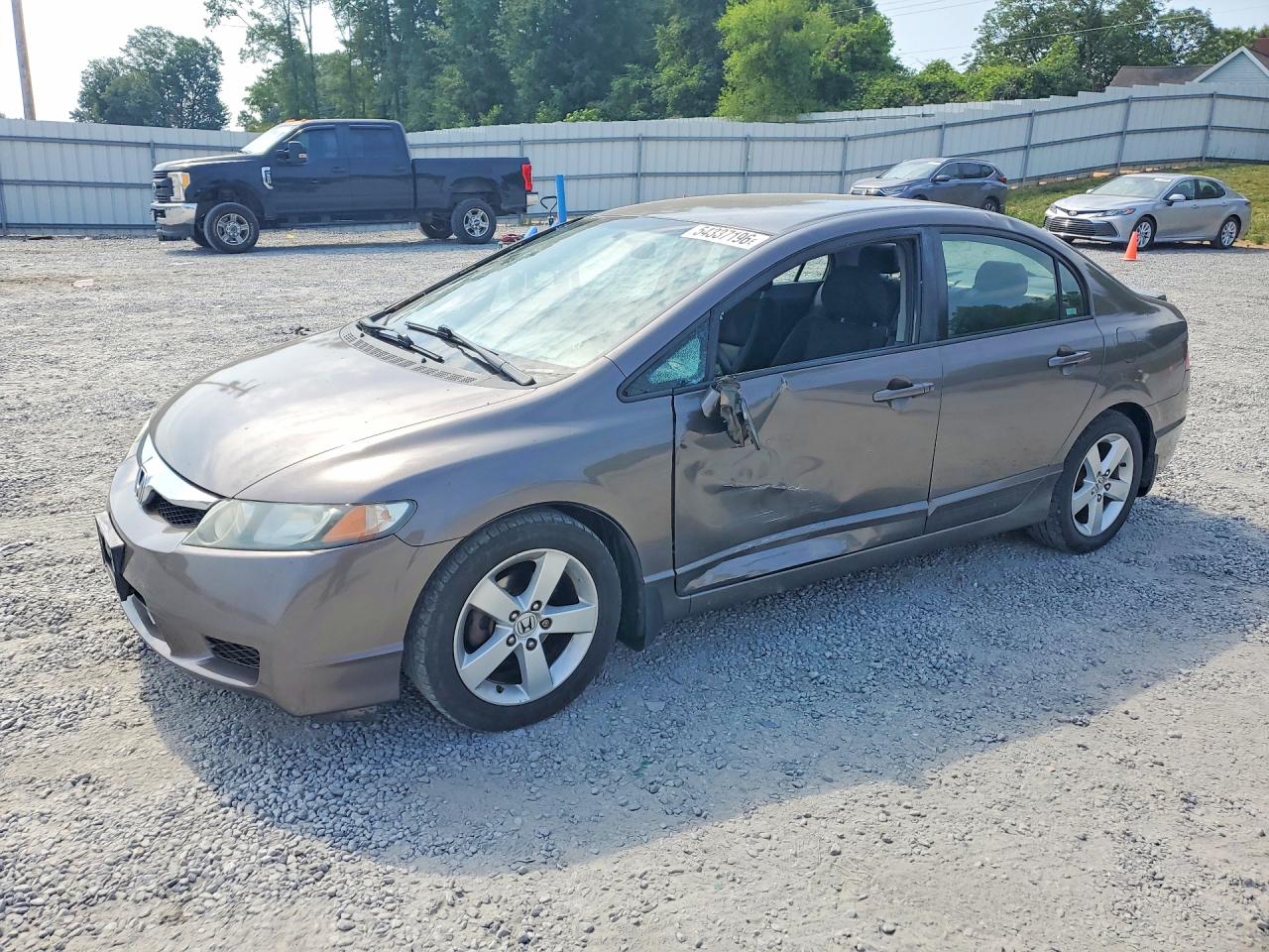 Salvage Honda Civic Image