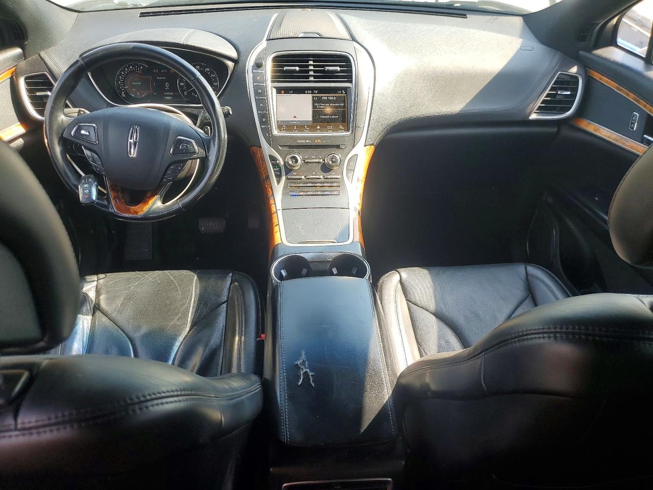 Lincoln MKX Reserve