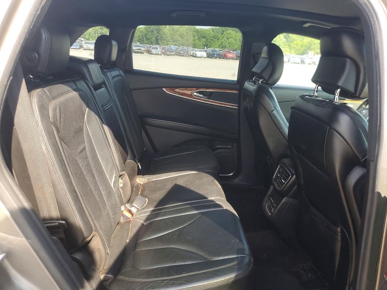 Lincoln MKX Reserve