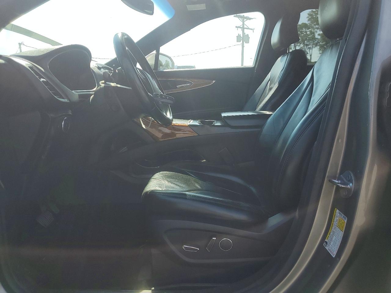 Lincoln MKX Reserve