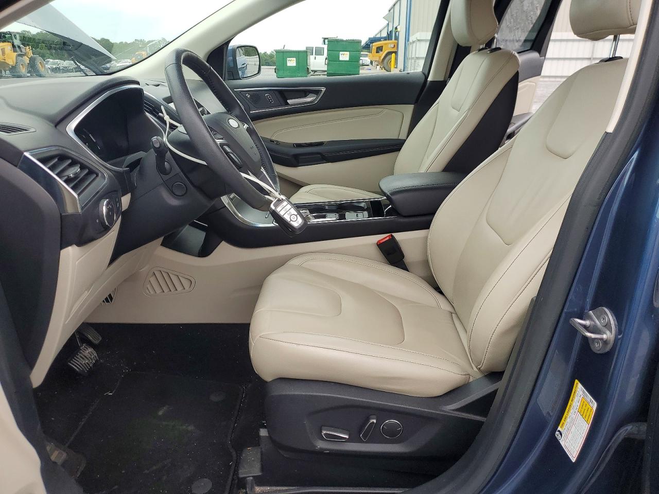 Ford Edge Titanium