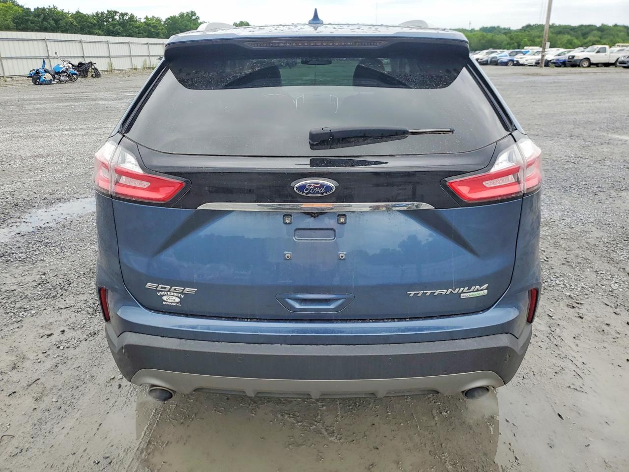 Ford Edge Titanium