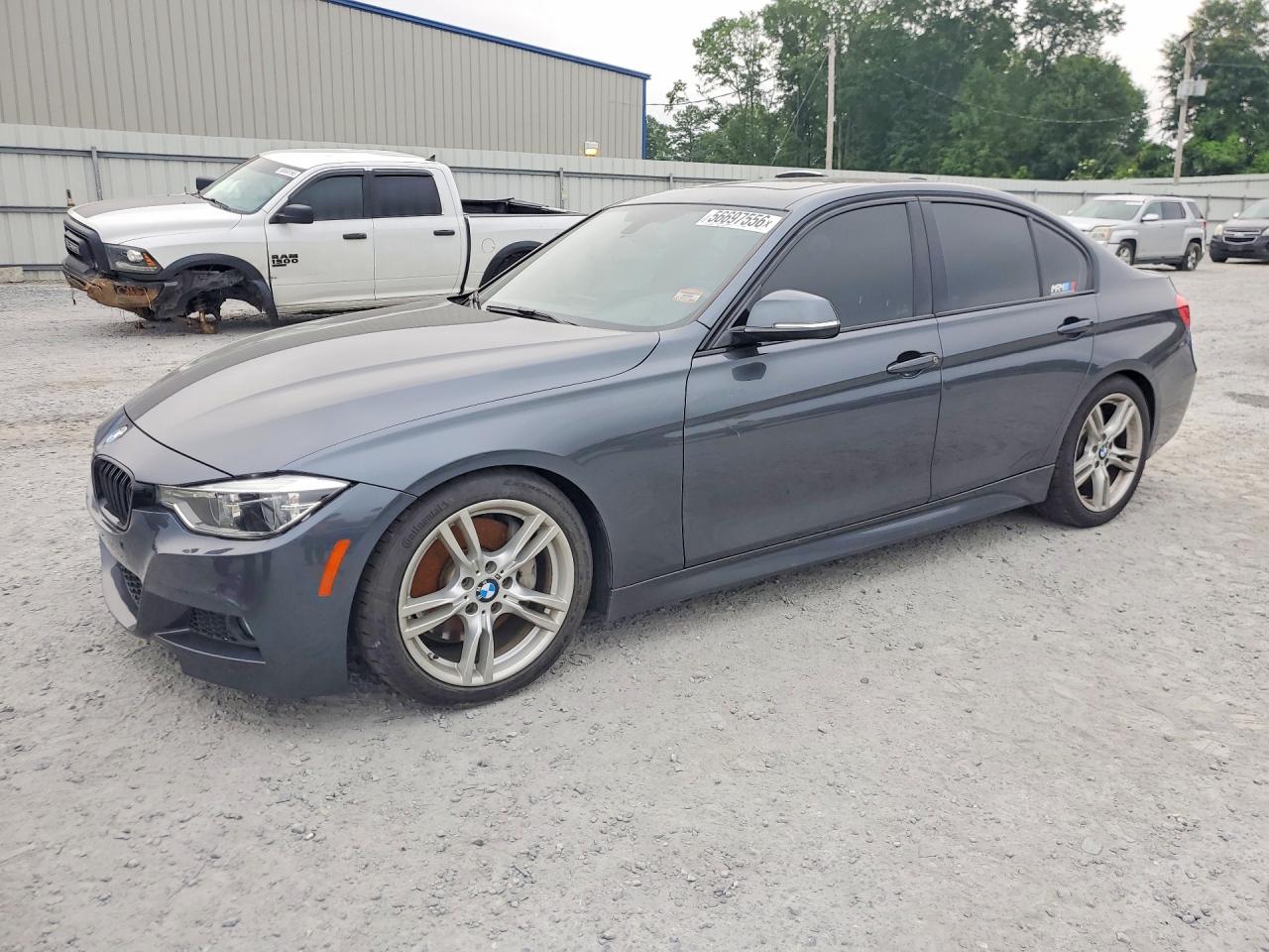 Salvage BMW 3 Series Image