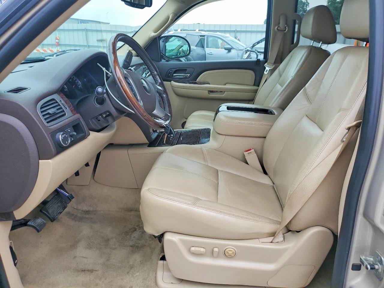 GMC Yukon Denali