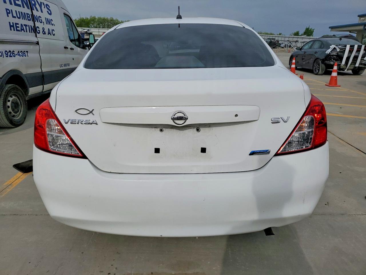 Nissan Versa 1.6 S