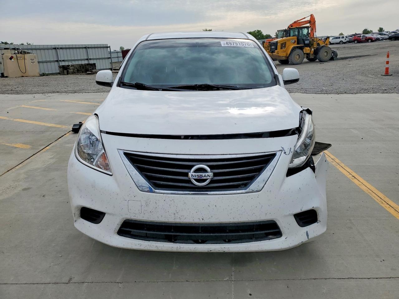 Nissan Versa 1.6 S