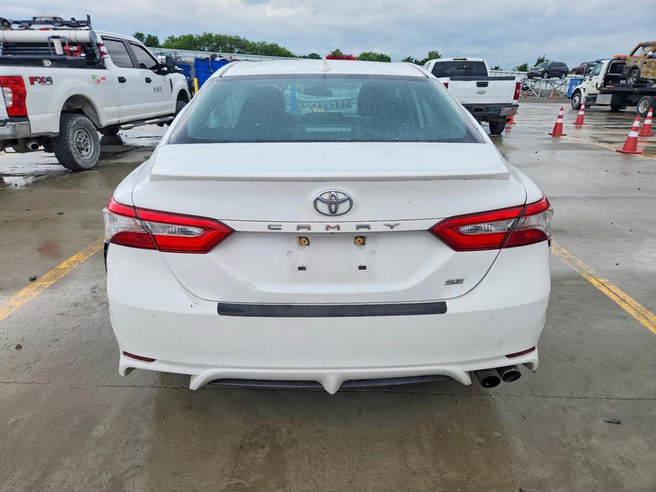 Toyota Camry Se