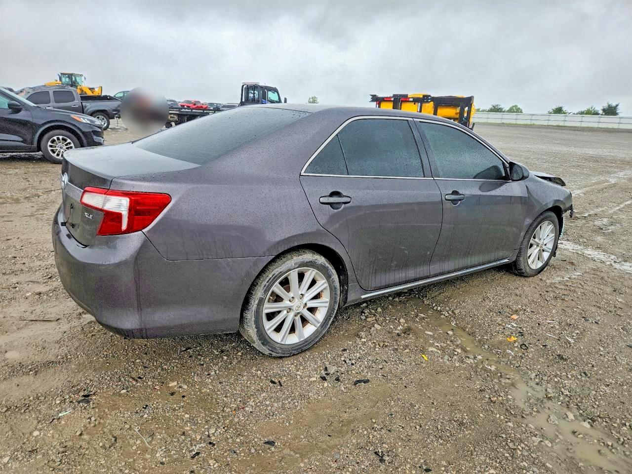 Toyota Camry Xle