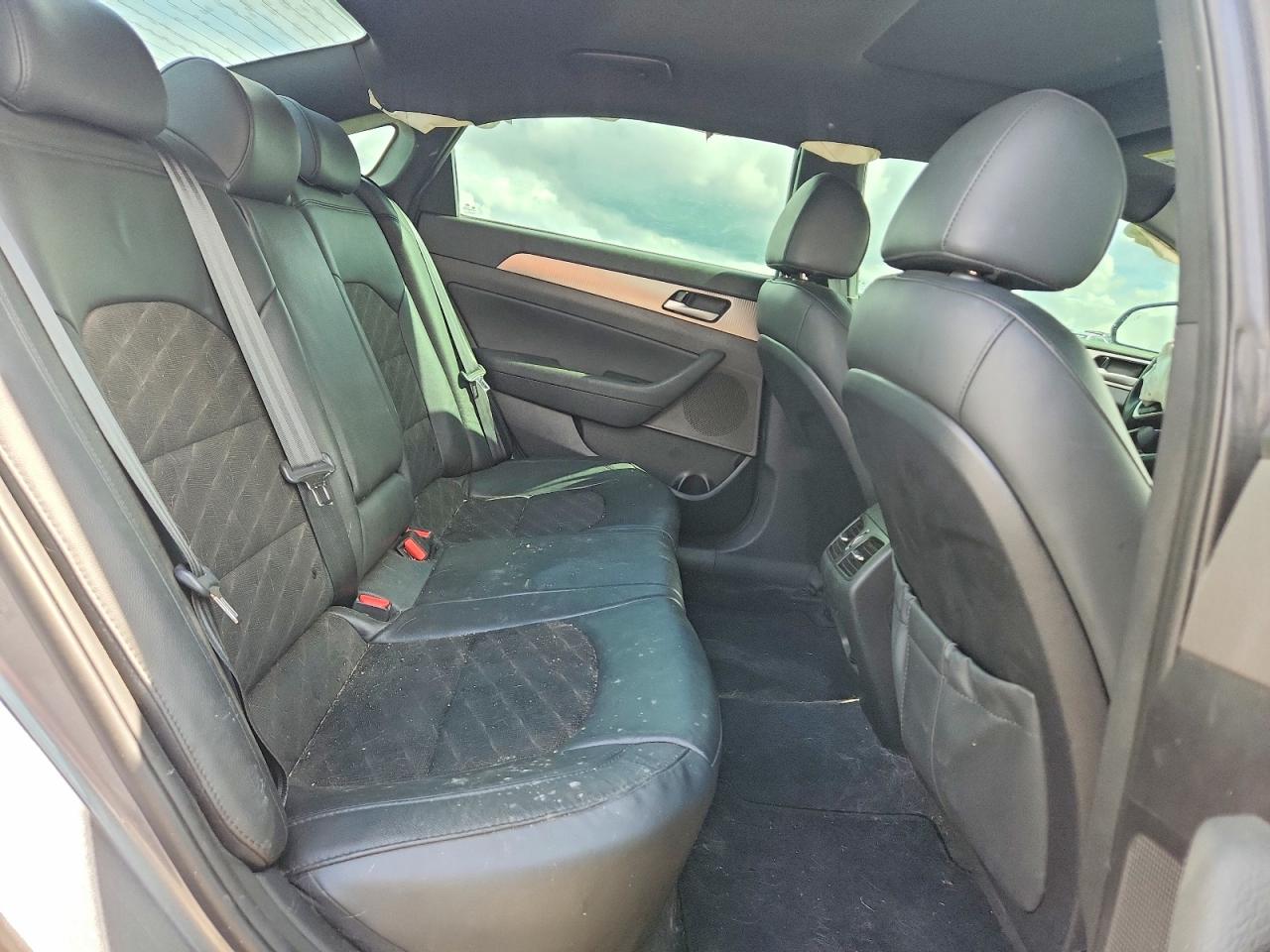 Hyundai SONATA Sport