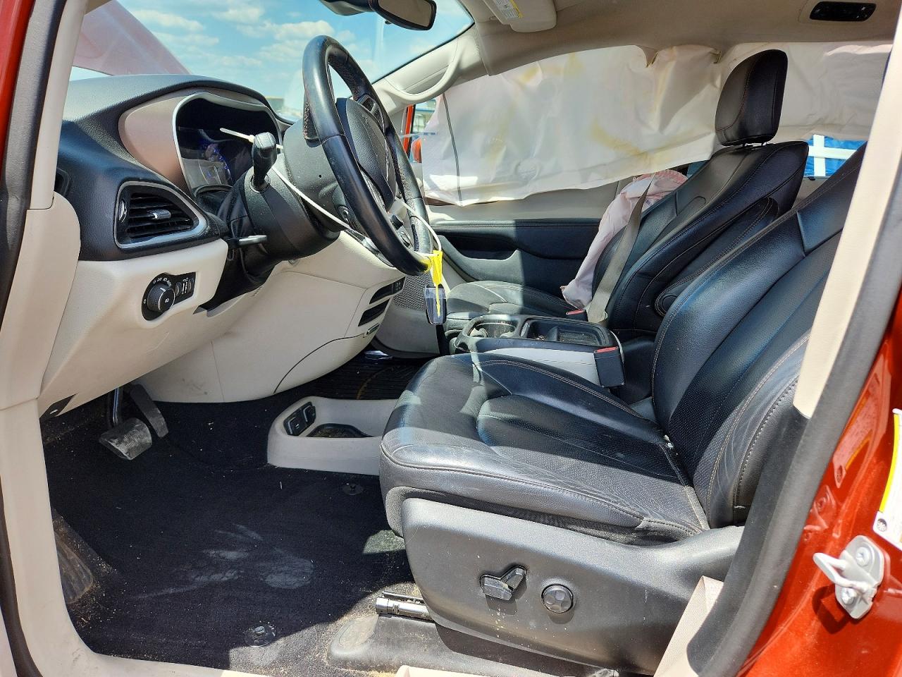 Chrysler Pacifica Touring L