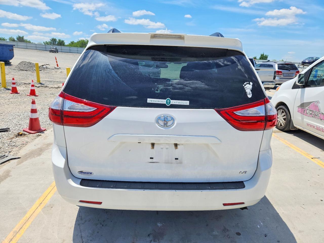 Toyota Sienna Le/xle