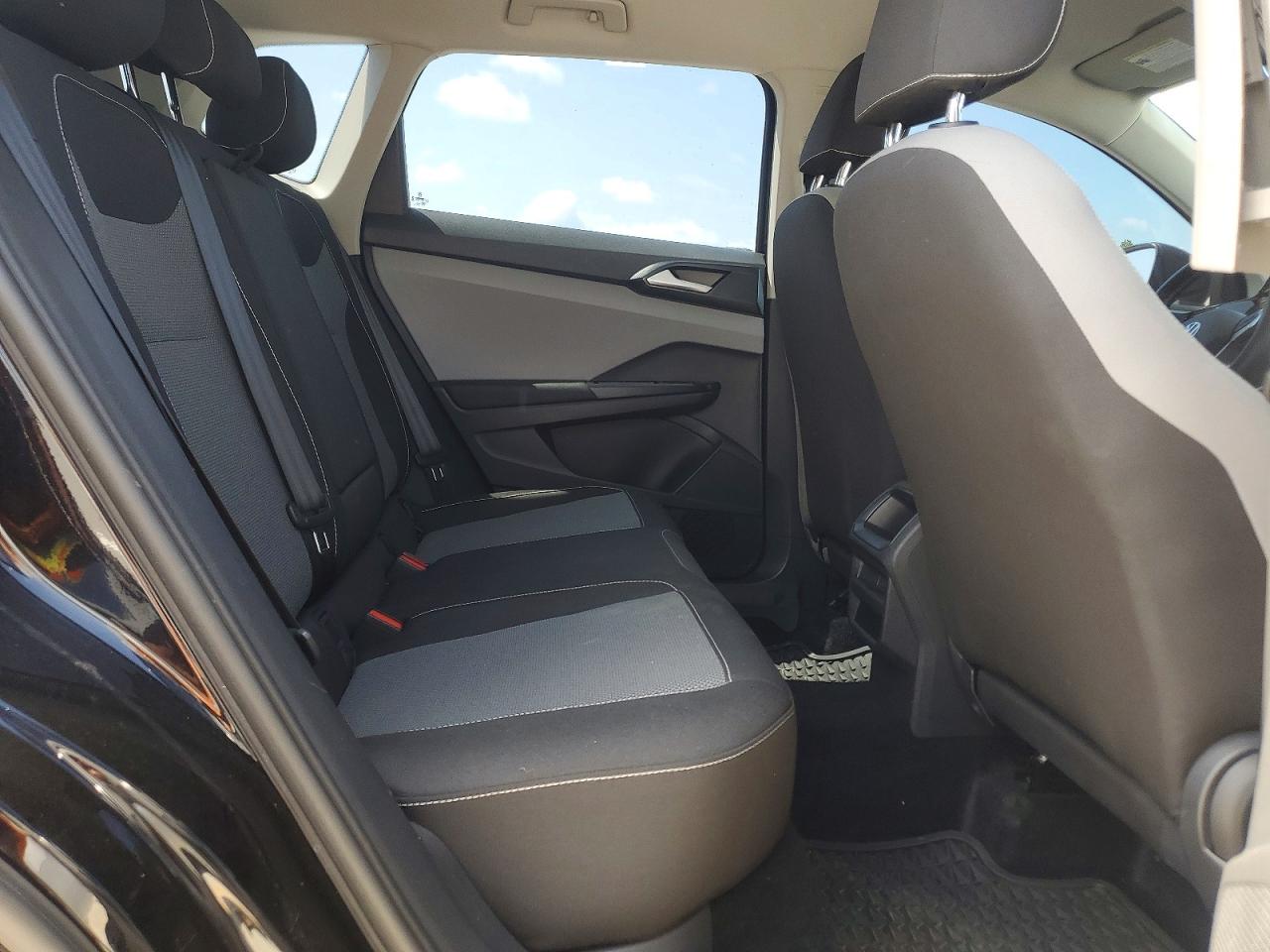 Volkswagen Taos S