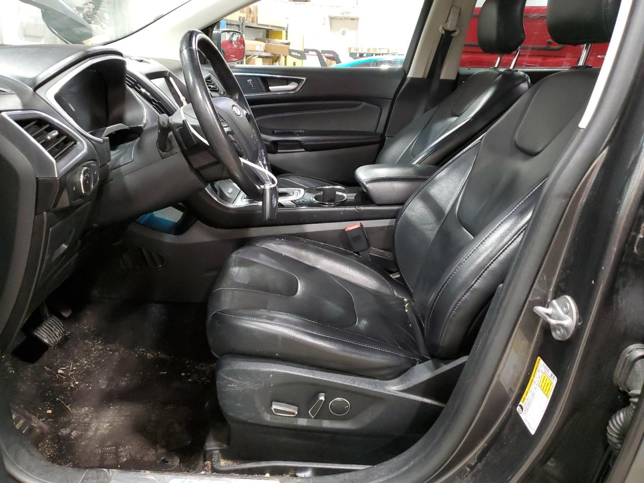 Ford Edge Titanium