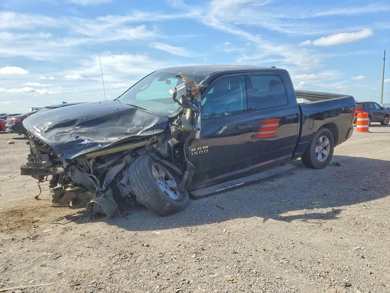 Salvage Ram 1500 Image