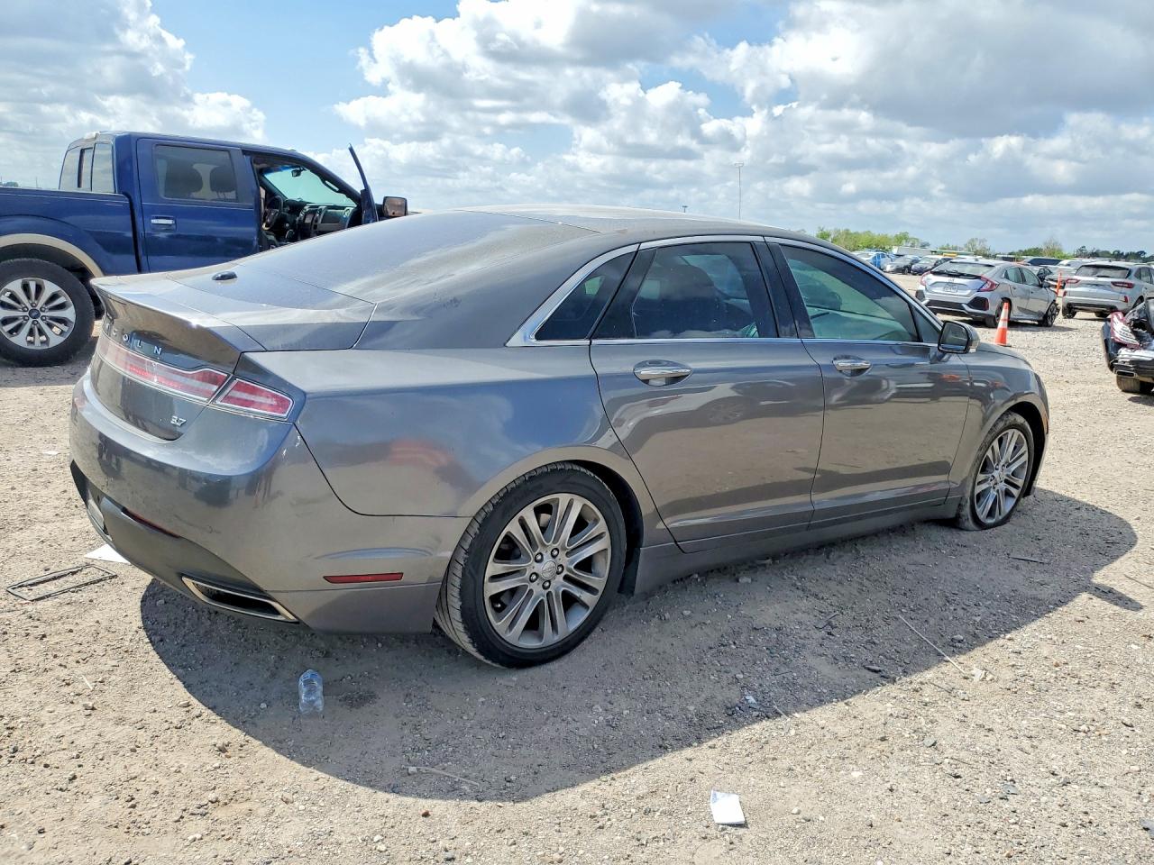 Lincoln MKZ