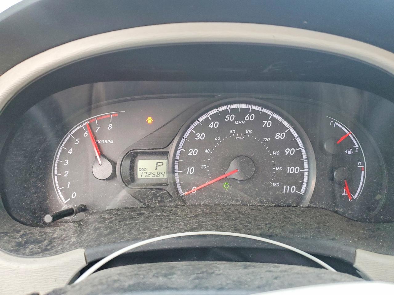 Toyota Sienna Base 7-passenger