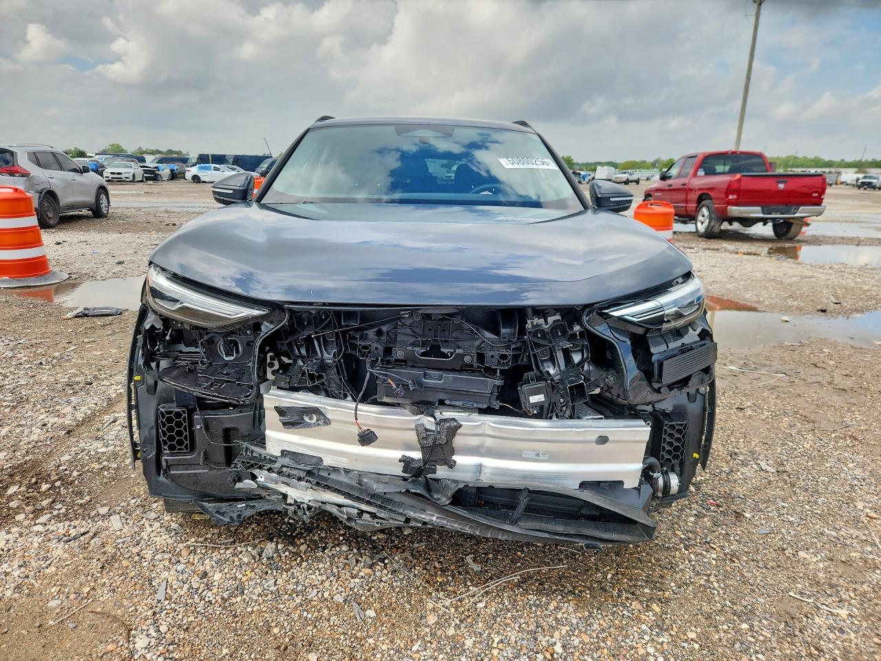 Audi Q6 Premium