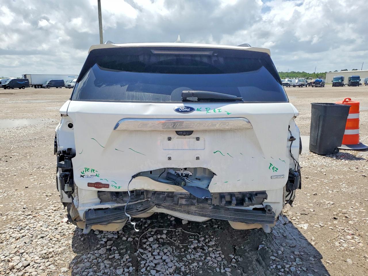 Ford Explorer Xlt