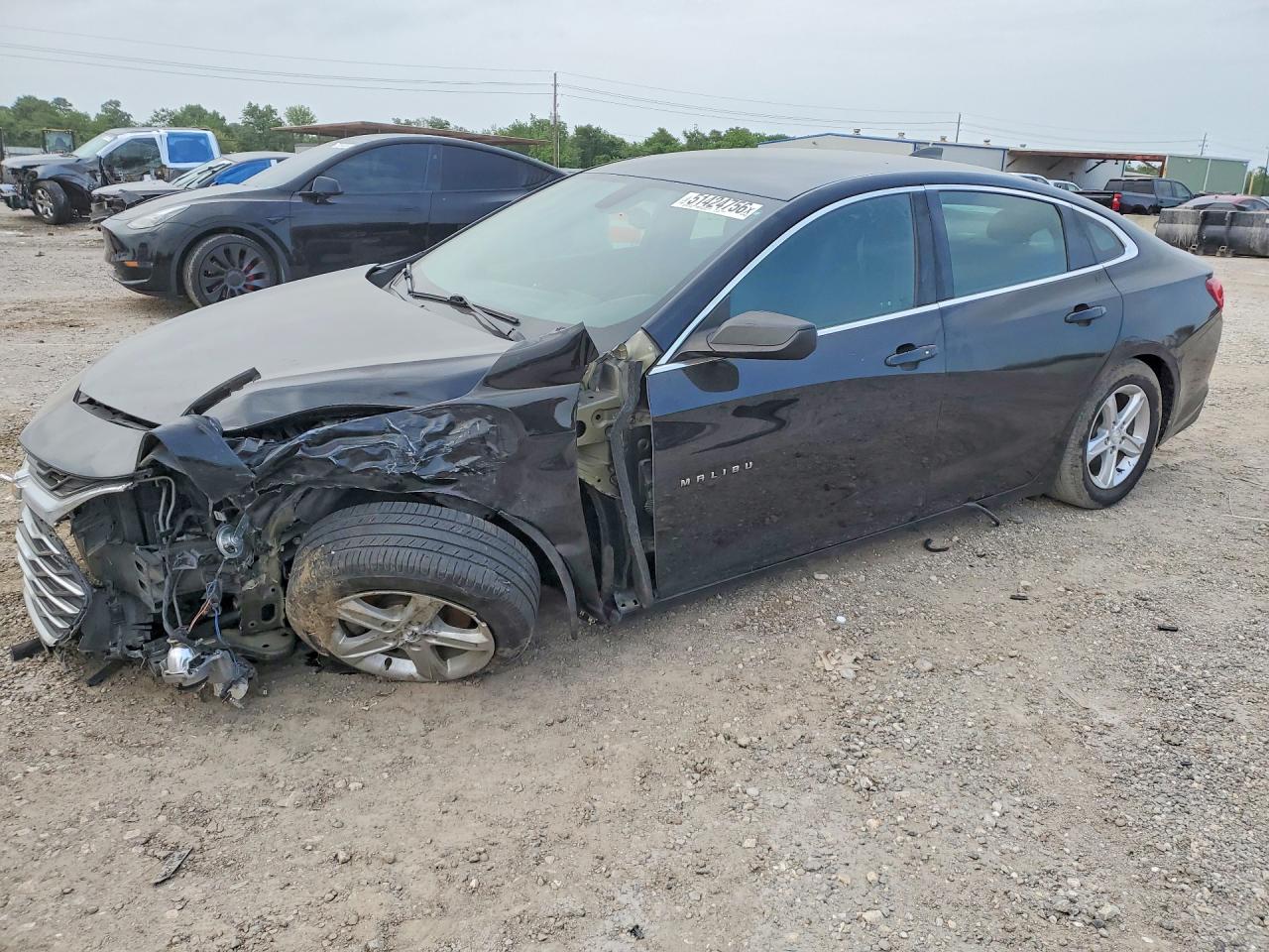 Salvage Chevrolet Malibu Image