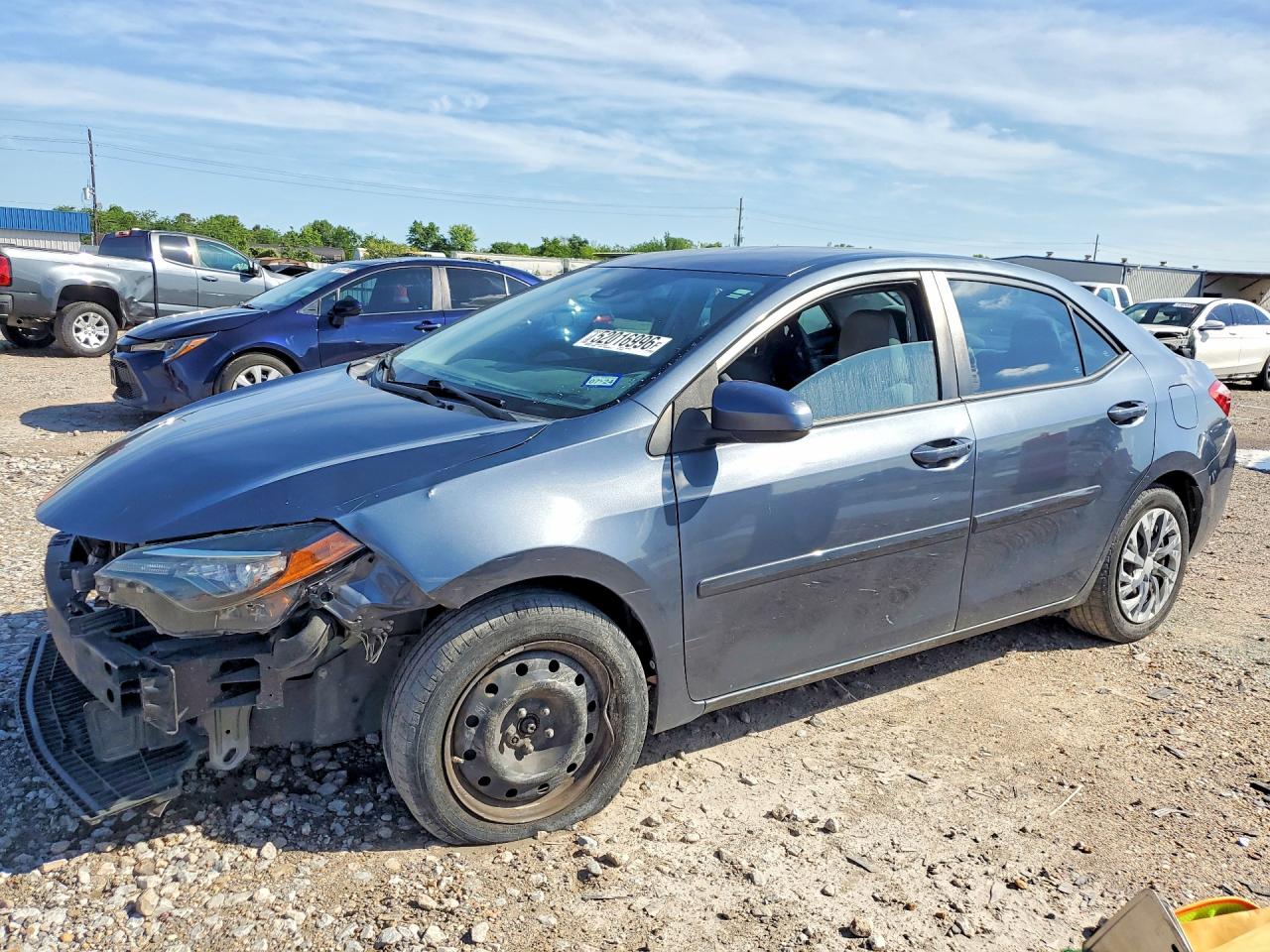 Salvage Toyota Corolla Image