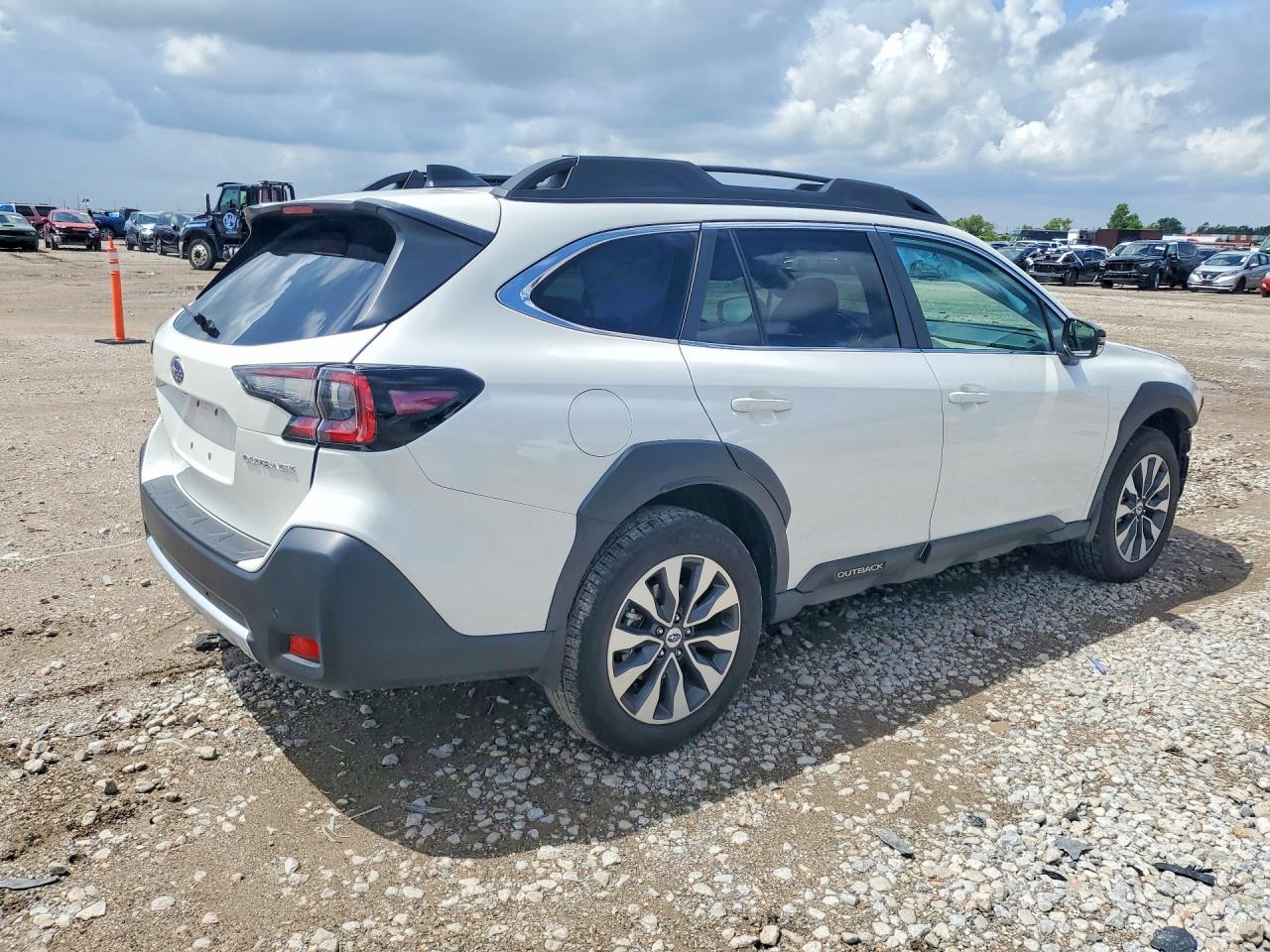Subaru Outback Limited