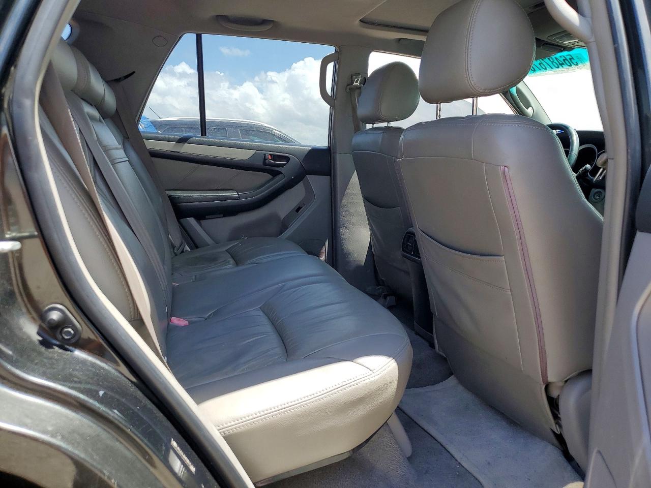 Toyota 4Runner Sr5