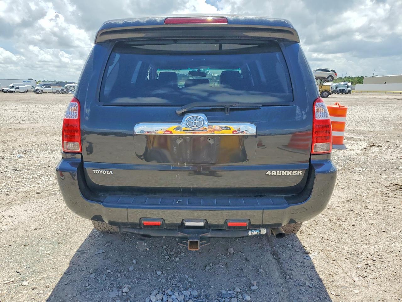 Toyota 4Runner Sr5