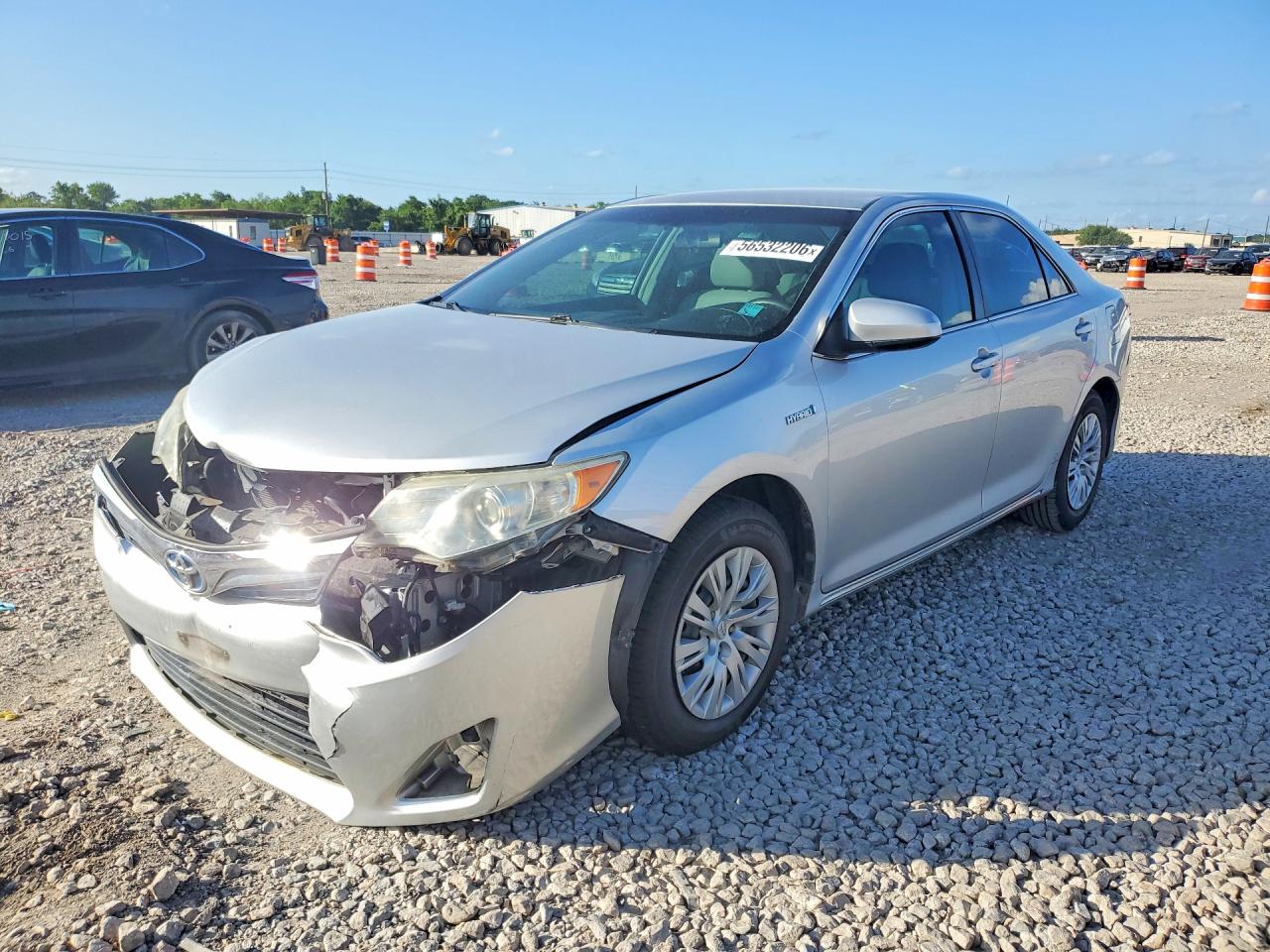 Salvage Toyota Camry Image