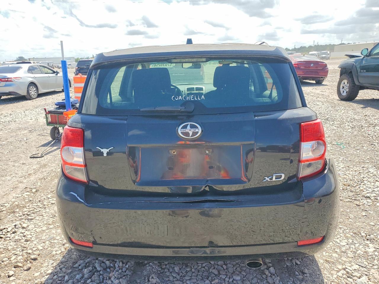 Scion Xd Base Base